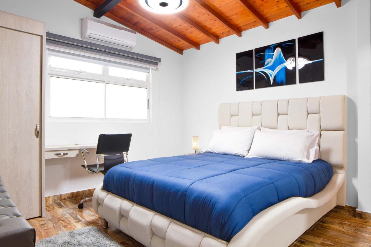Aparthotel Miracle à Medellín Extérieur photo